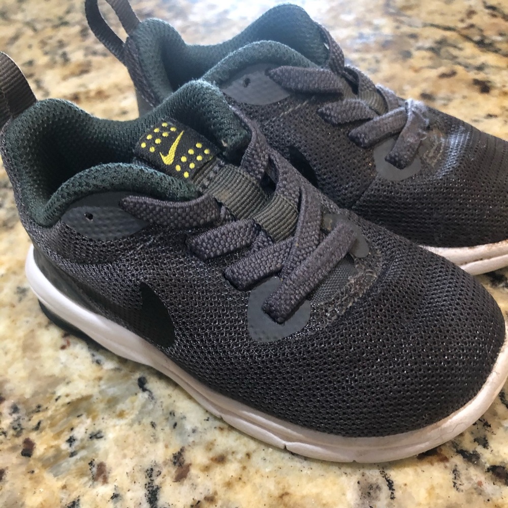 Toddler Nike Air